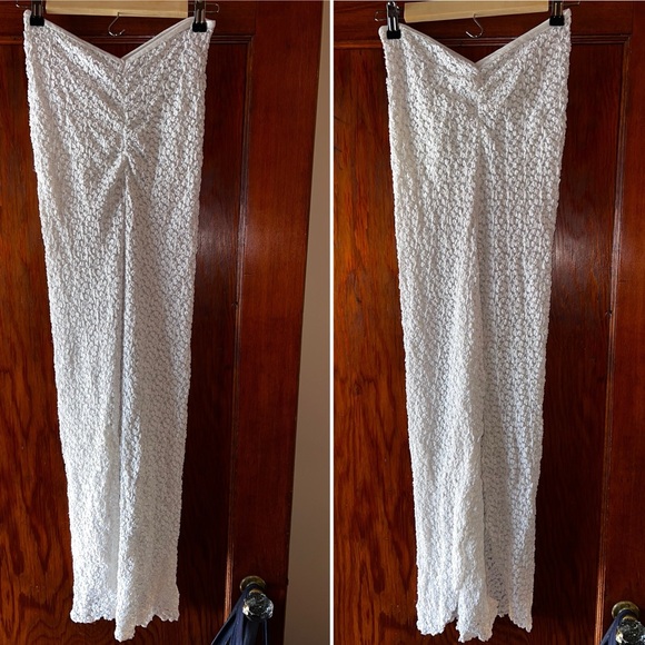 ⭐️3-piece outfit⭐️ - Picture 3 of 16